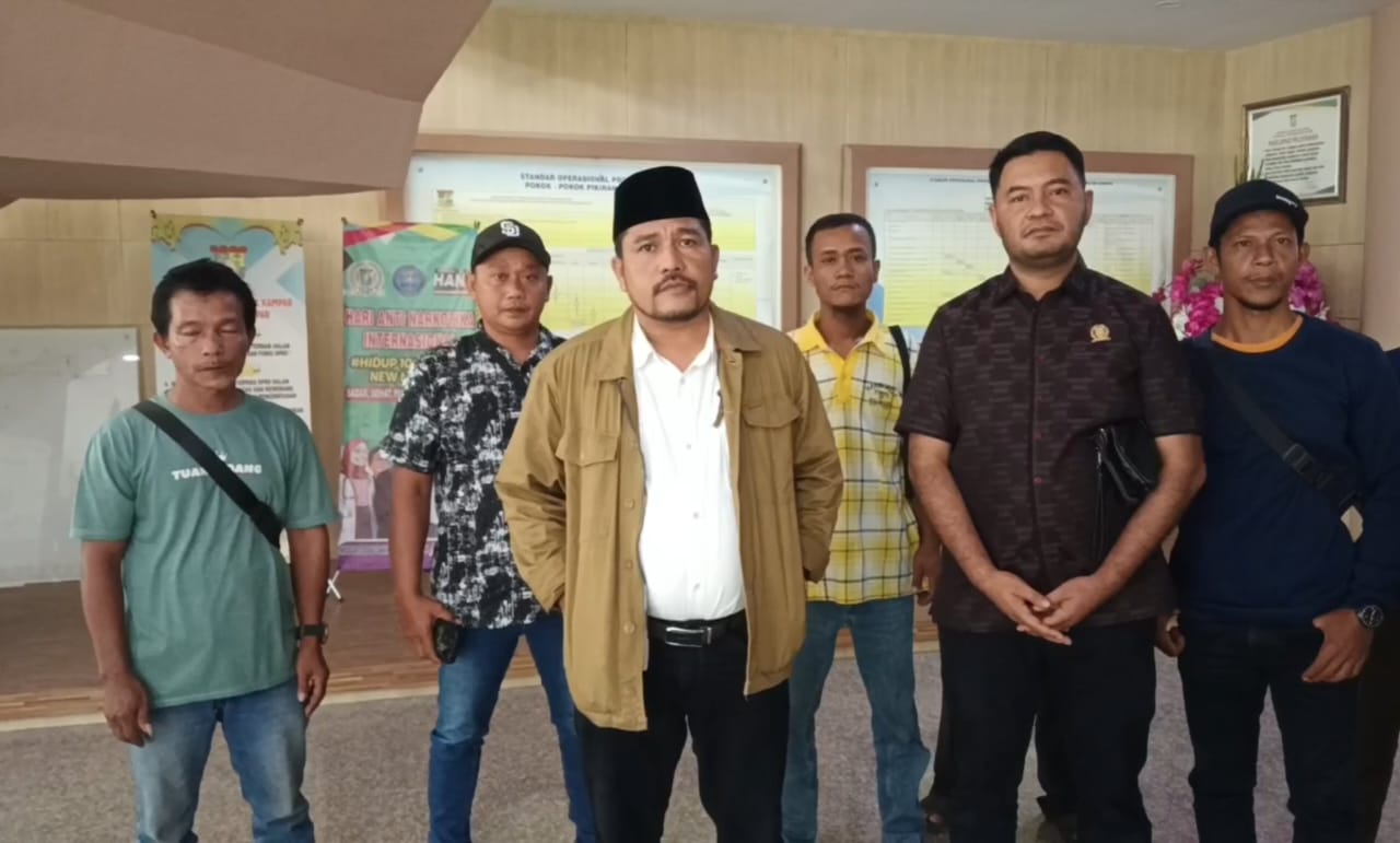 Wakil Ketua Komisi III DPRD Kampar Gustami Siregar : Meminta Pihak Perusahaan PT Rama Jaya Mukti Untuk Memberikan Hak, 49 Orang Karyawan Yang di PHK Secara Sepihak